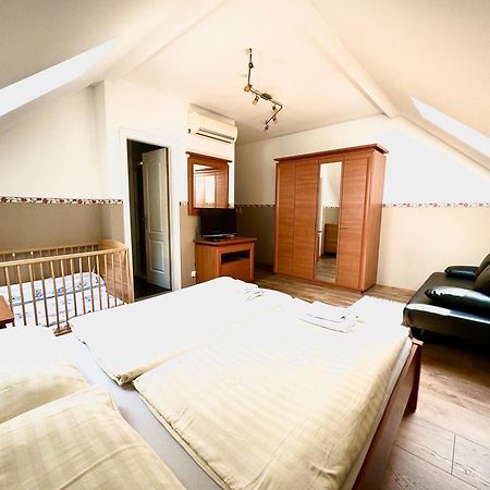 Appartement Privat Adriana à Kremnica Extérieur photo